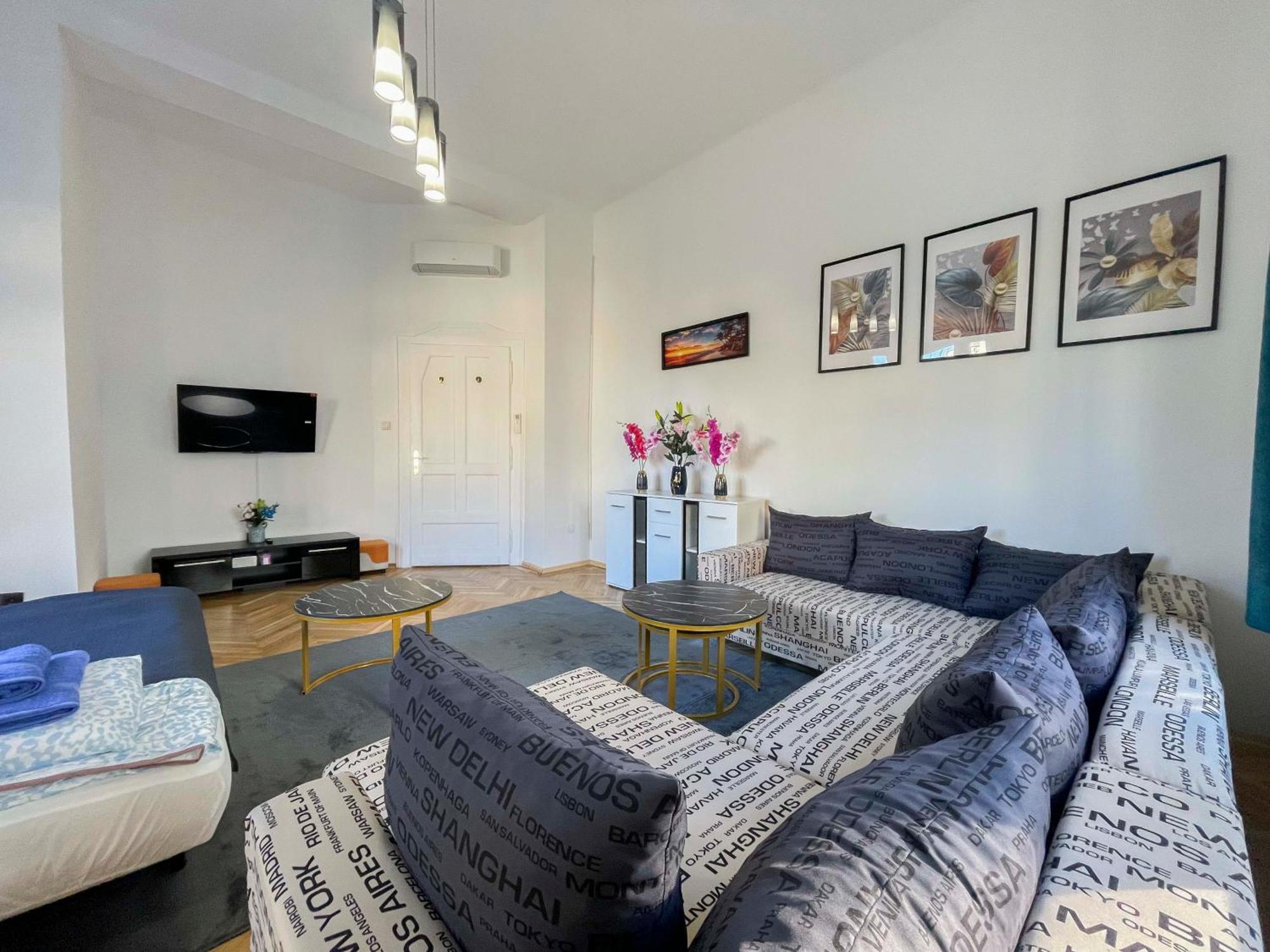 W25 Spacious 3br Free Parking Apartment